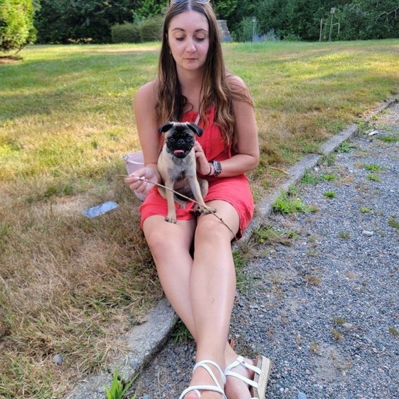 Meet your Posher, Kate - Picture 4 of 5